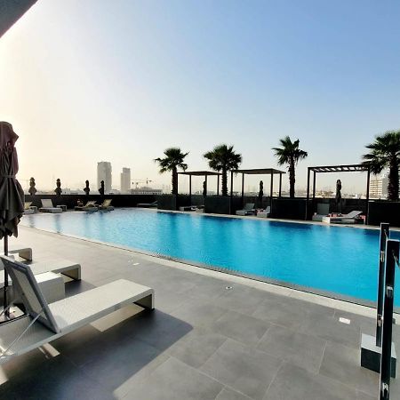 Апартаменты Bloom Height Tower Дубай Экстерьер фото